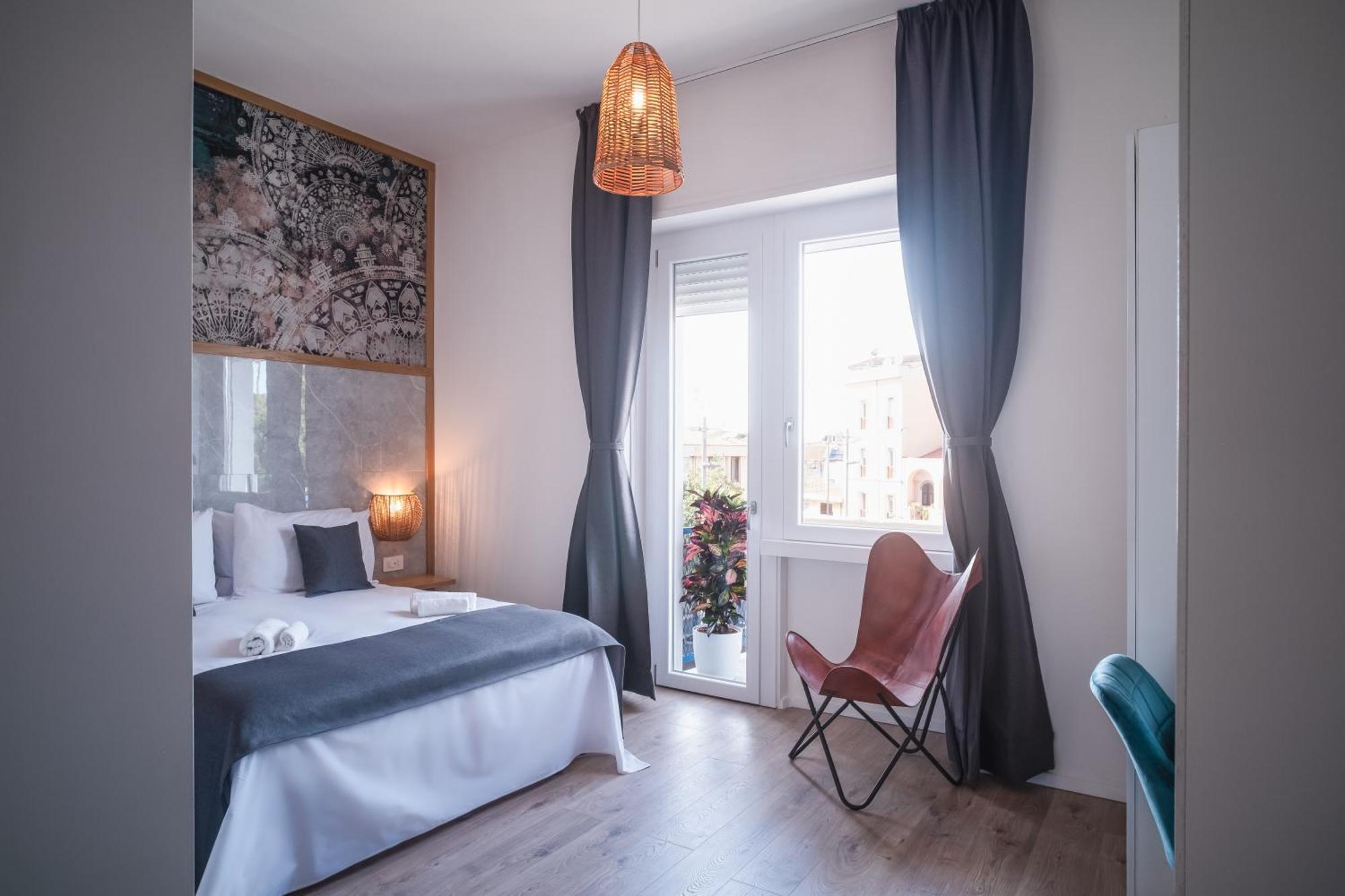 New Elegance Suites Guesthouse Oristano Luaran gambar